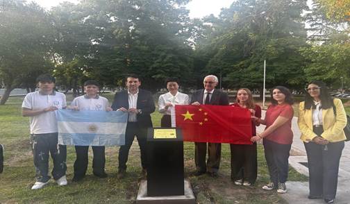 4d4be2cd267e8173ab89f80538f3e3ce 4d4be2cd267e8173ab89f80538f3e3ce